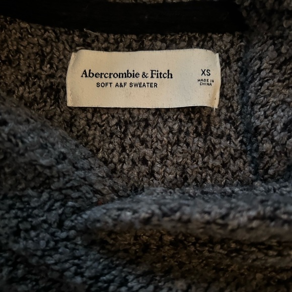 Abercrombie & Fitch Men’s Hooded Sweater - Picture 5 of 7